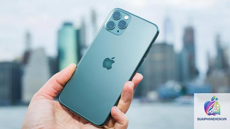 iPhone 11 Pro camera có tốt không - Hình 1