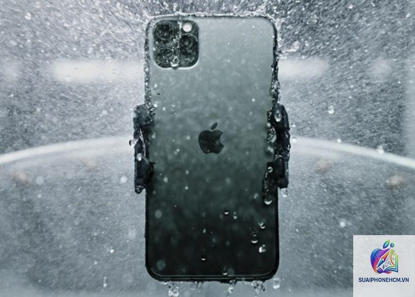 iPhone 11 có chống nước không - Hình 5