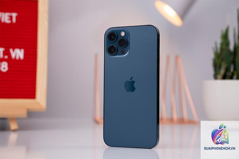 iPhone 12 Pro Max pin trâu không