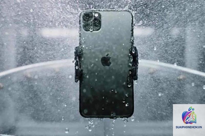 iPhone 13 Pro Max có chống nước không - Hình 3