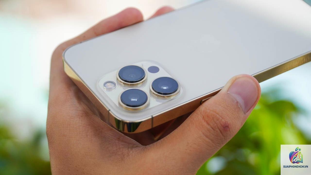 iPhone 13 có bị nóng máy không - Hình 4