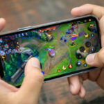 iPhone 13 có chơi game mượt không? Đánh giá hiệu năng thực tế và trải nghiệm chi tiết iPhone 13 có chơi game mượt không