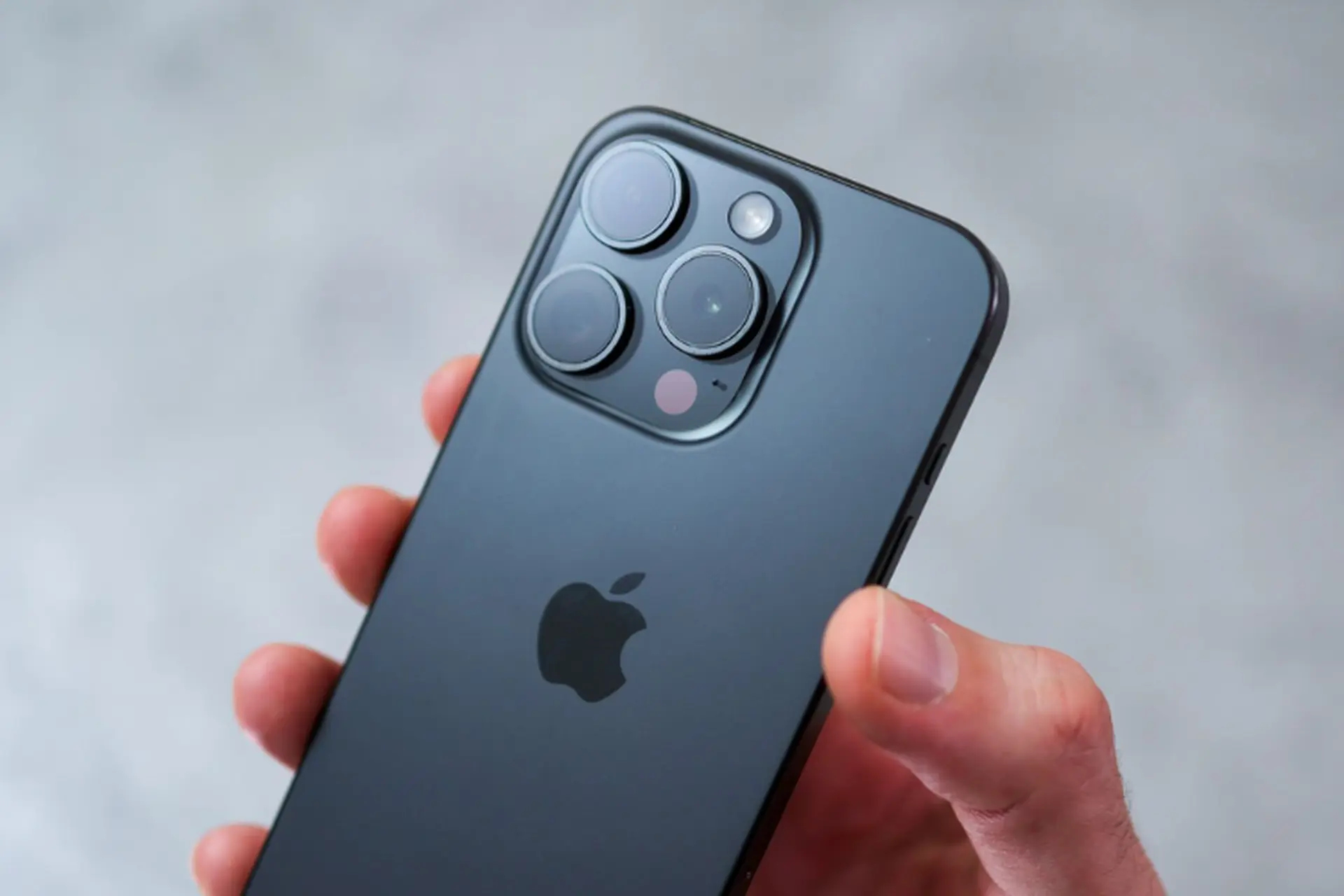 iPhone 15 quay video 4K có mượt không - Hình 4