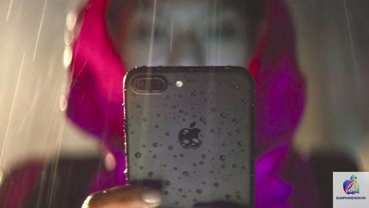 iPhone 7 có chống nước không - Hình 5
