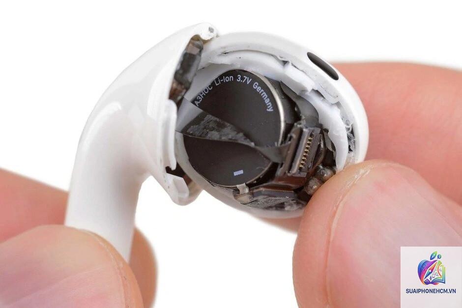 iPhone AirPods nghe bị rè