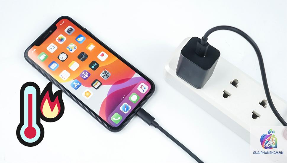 iPhone bị nóng khi sạc phải làm sao