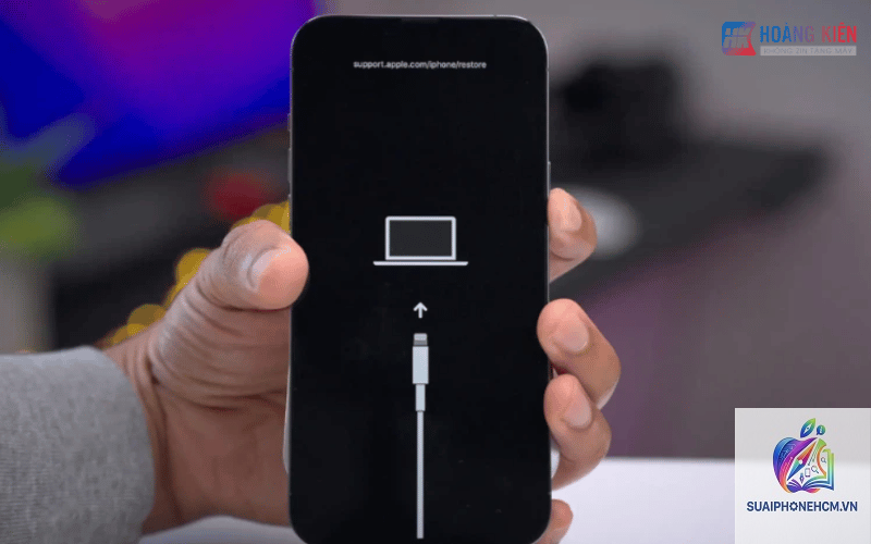 iPhone bị restart liên tục