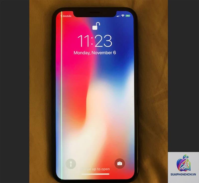iPhone bị sọc màn hình - Hình 2