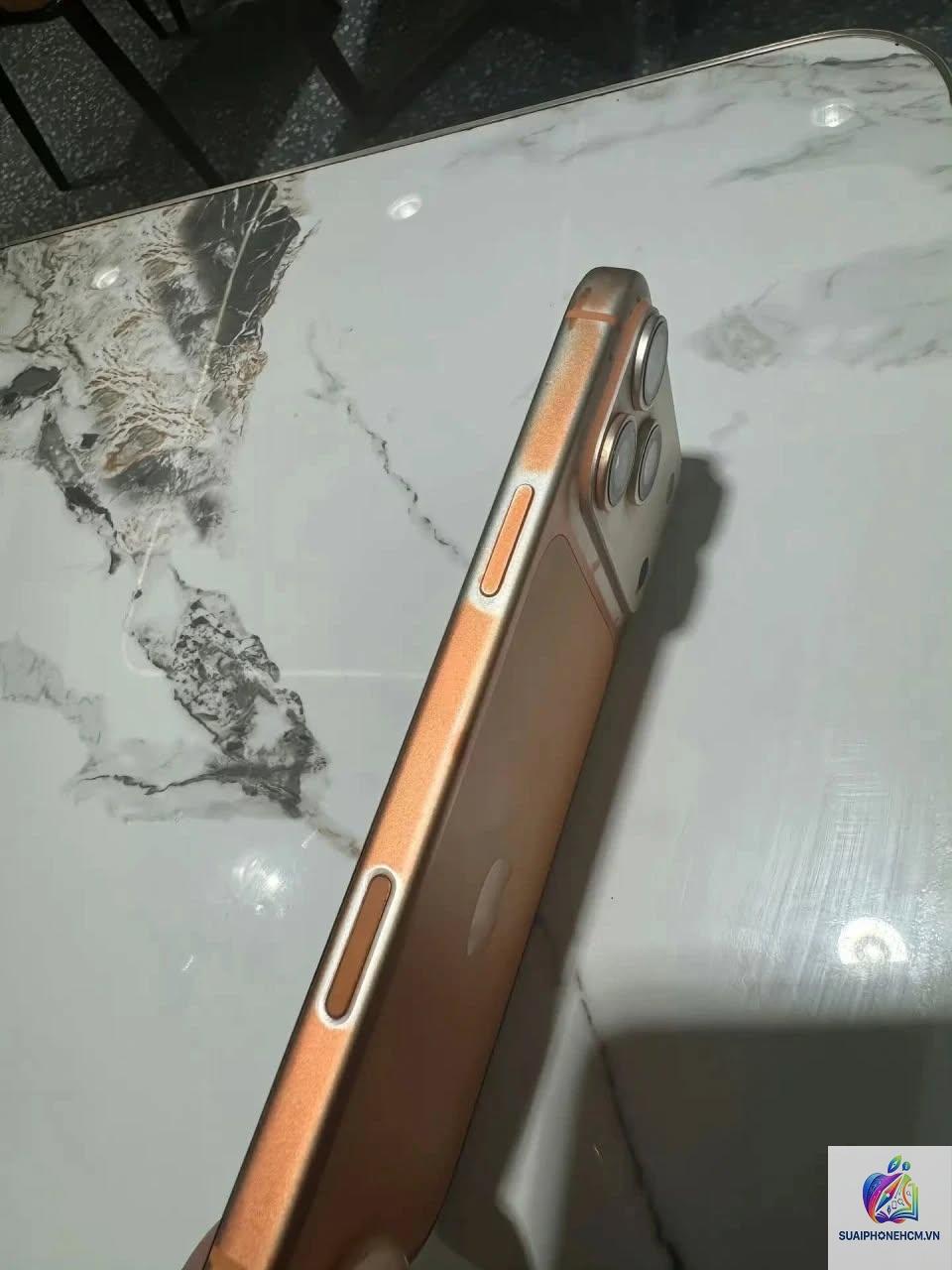 iPhone camera bị mất màu - Hình 1