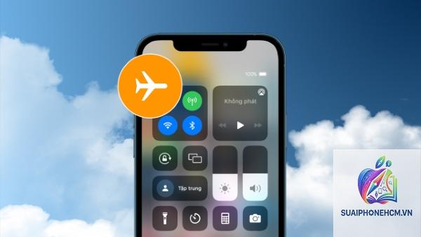 iPhone eSIM không có sóng