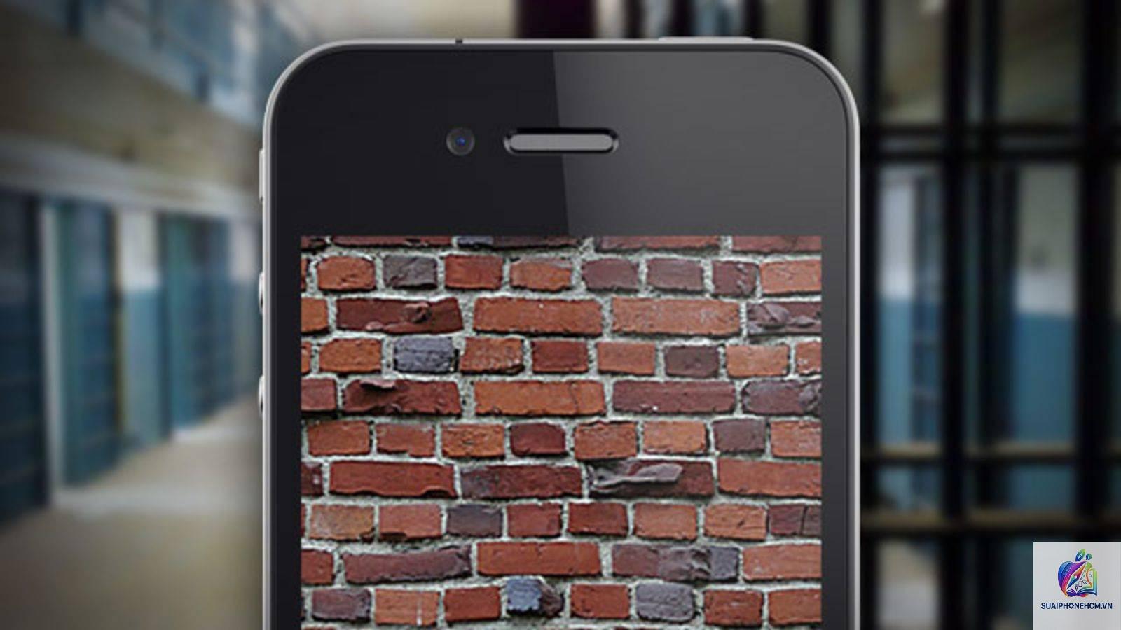 iPhone jailbreak bị brick - Hình 1