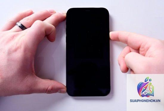 iPhone khởi động không lên - Hình 2