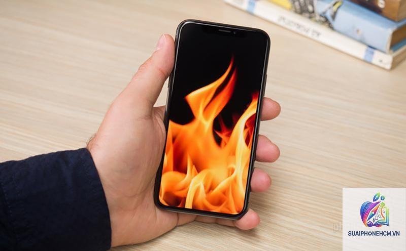 iPhone nóng máy liên tục - Hình 5