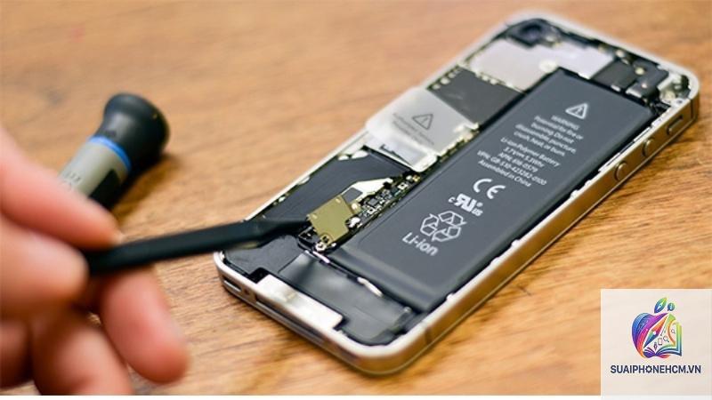 iPhone pin còn 20 tự tắt nguồn - Hình 5