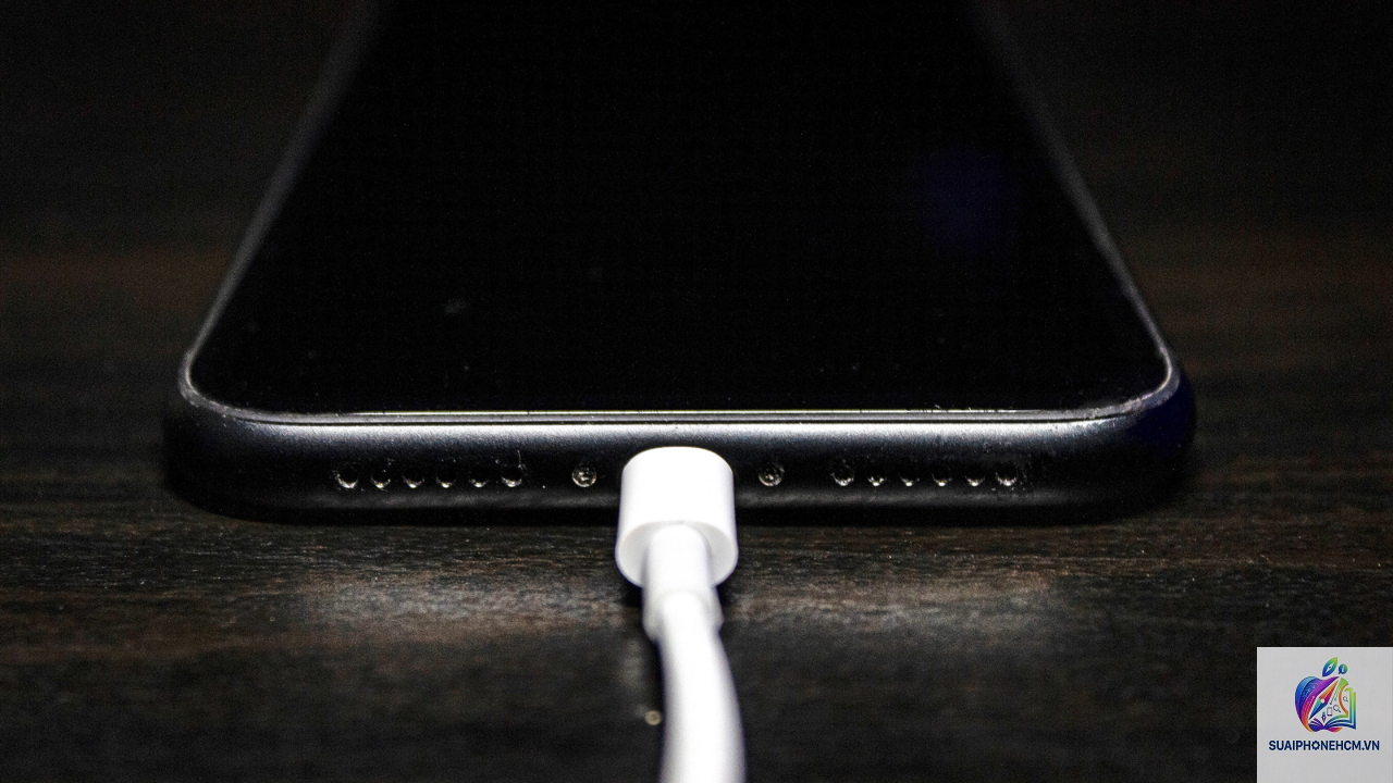 iPhone sạc đến 99 không lên 100 - Hình 3