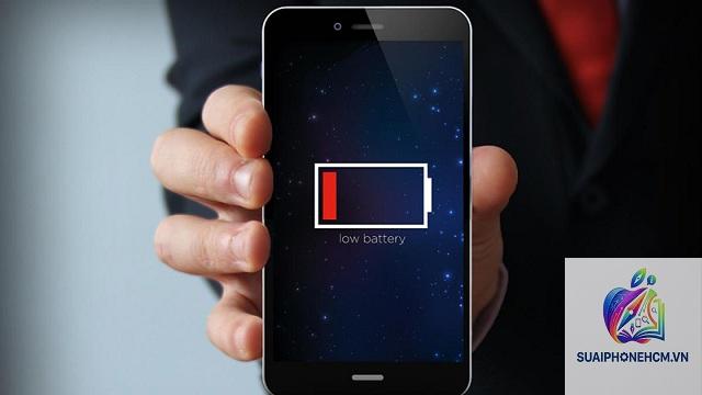 iPhone tụt pin nhanh bất thường