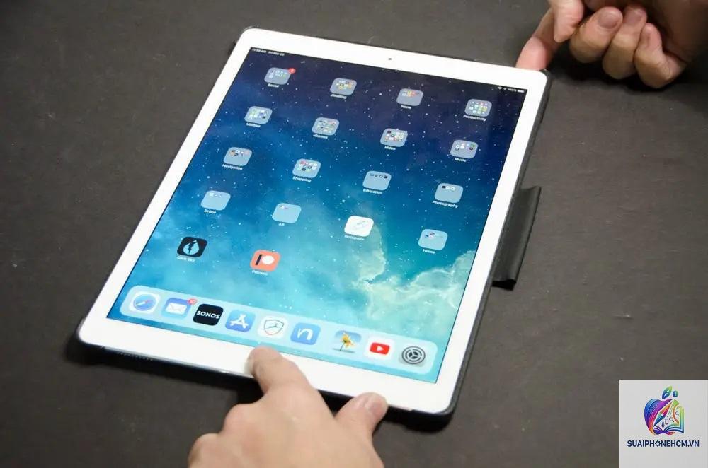 ipad bị đơ màn hình