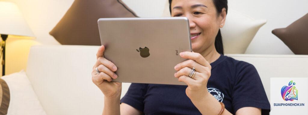 ipad cho người lớn tuổi