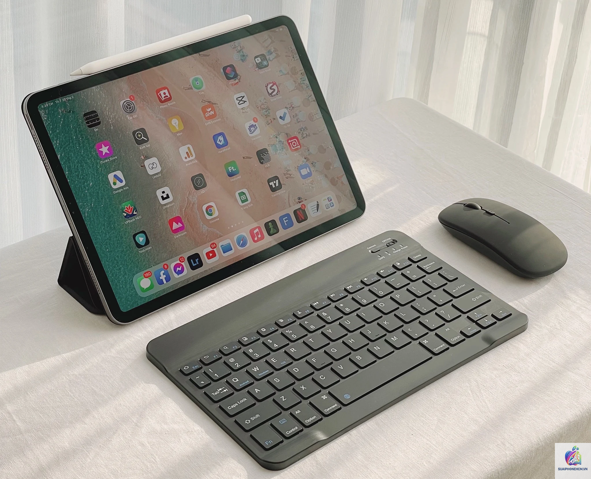 ipad có dùng bàn phím bluetooth được không - Hình 2