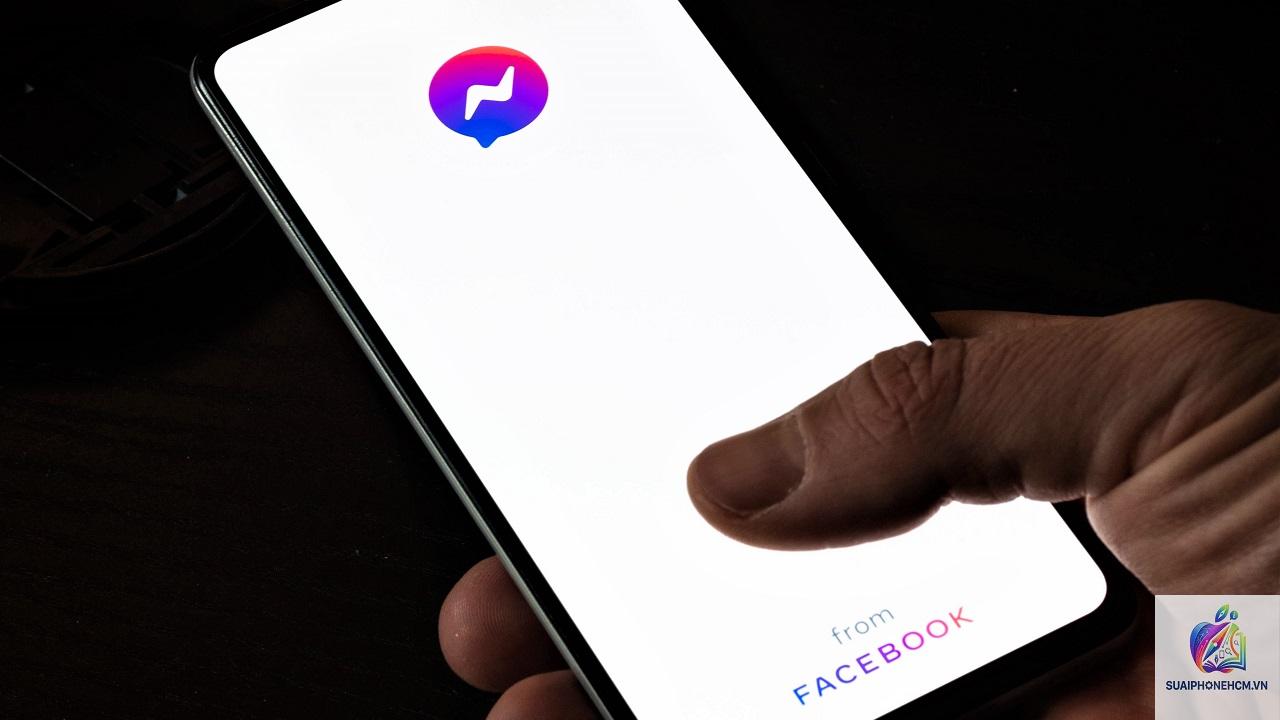 messenger bị trắng màn hình trên iphone - Hình 1