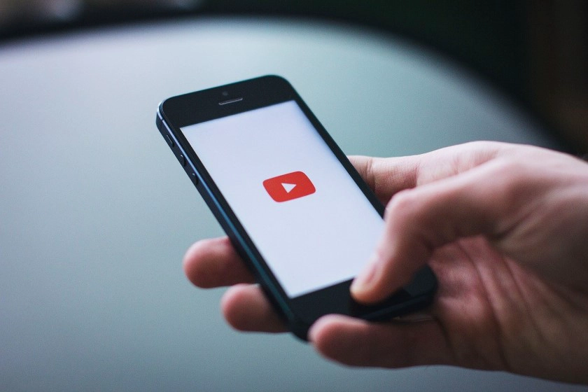 youtube bị trắng màn hình trên iphone
