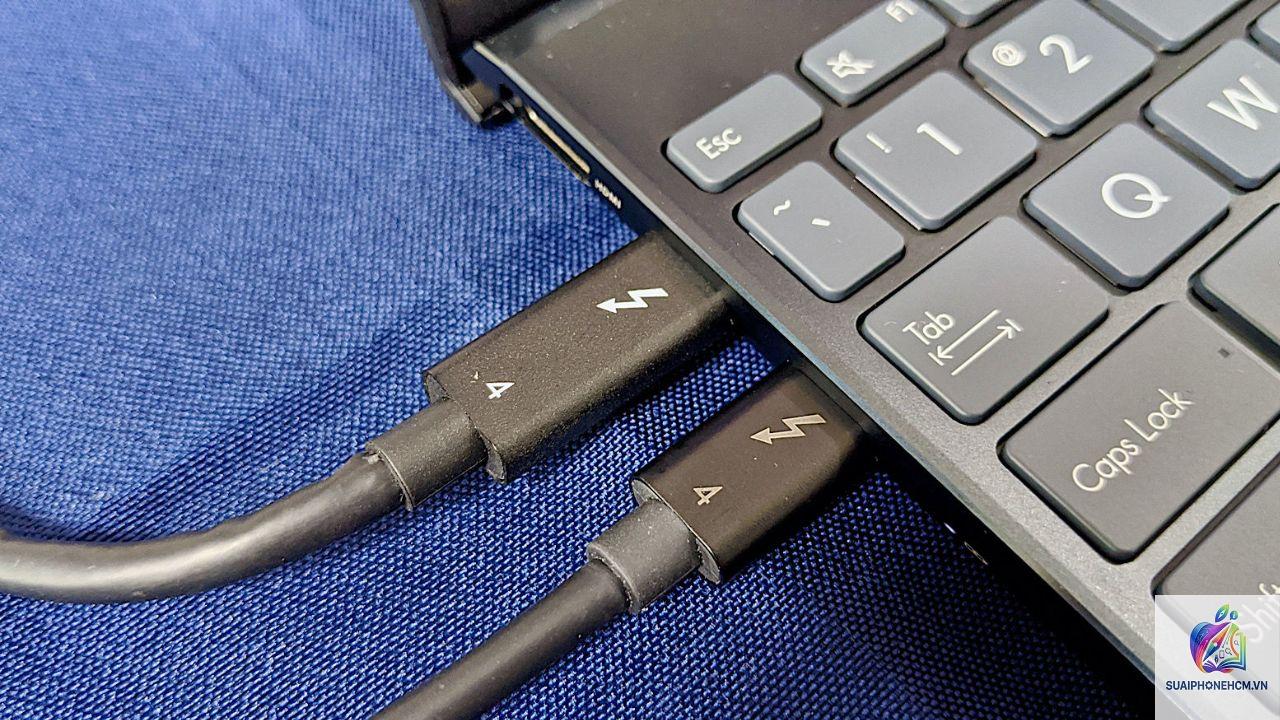 MacBook Air Thunderbolt - Hình 3
