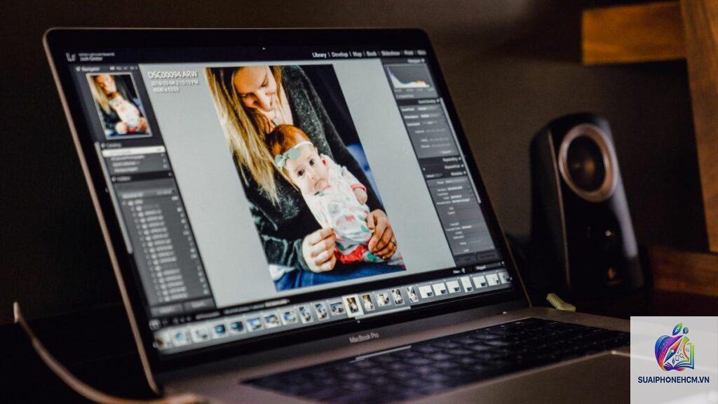 MacBook Air cho Lightroom