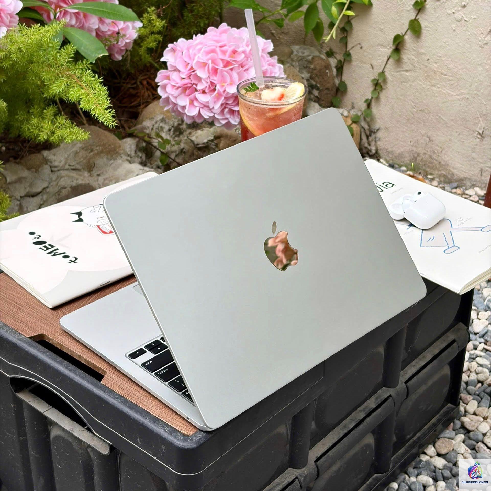 MacBook Air cho content creator - Hình 2