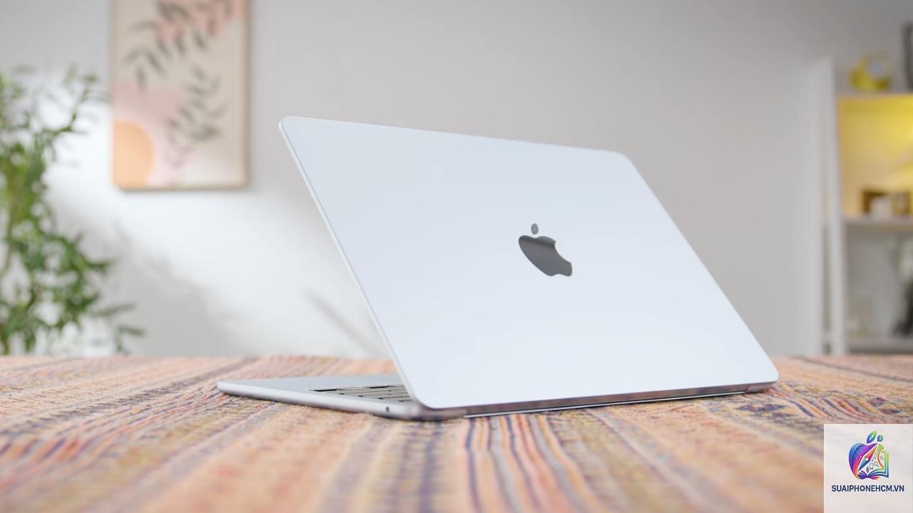 MacBook Air cho học online - Hình 3