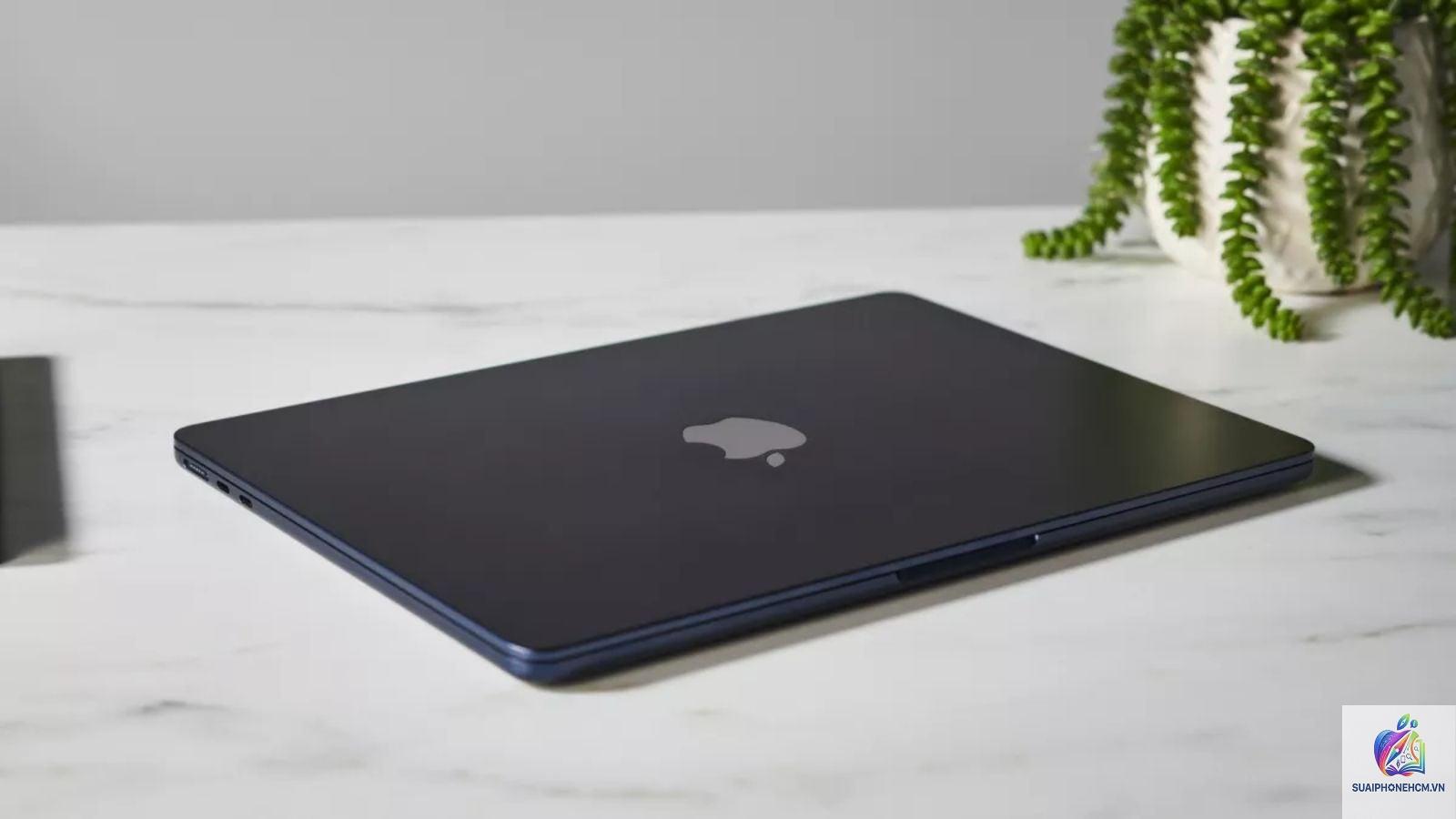 MacBook Air cho thiết kế - Hình 2