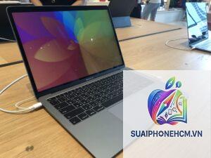 MacBook Air dùng được bao nhiêu năm