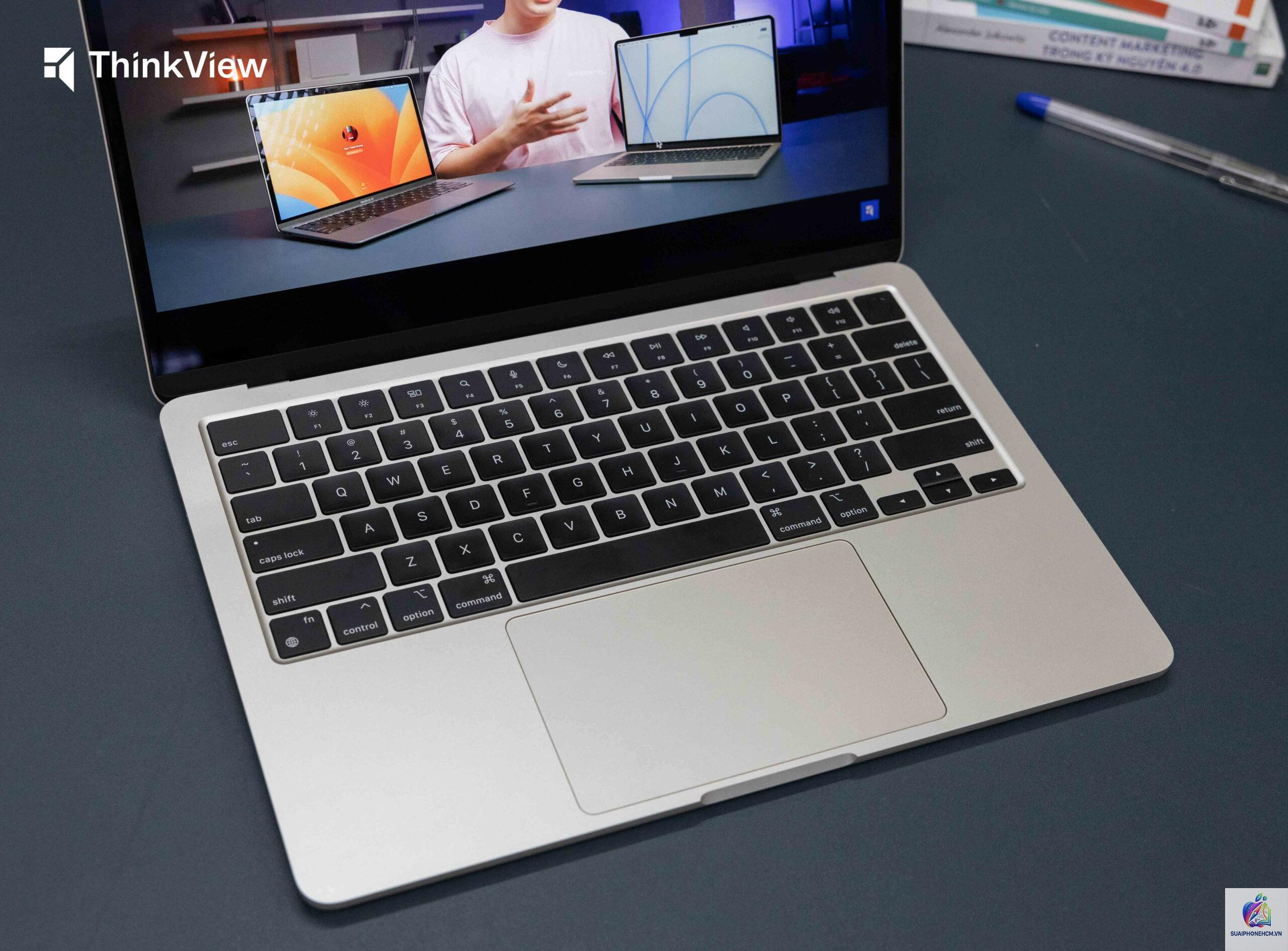 MacBook Air loa có tốt không - Hình 4