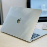 MacBook Air xách tay: Kinh nghiệm chọn mua, phân biệt thật giả và những điều cần biết trước khi xuống tiền MacBook Air xách tay