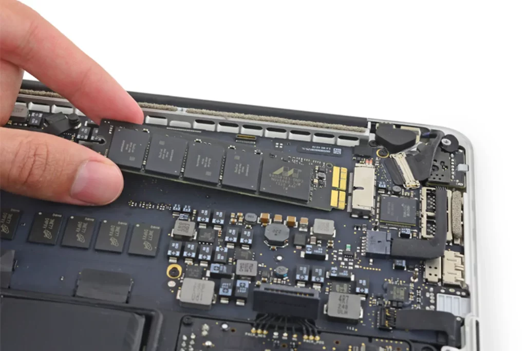 MacBook Pro có nâng cấp SSD được không