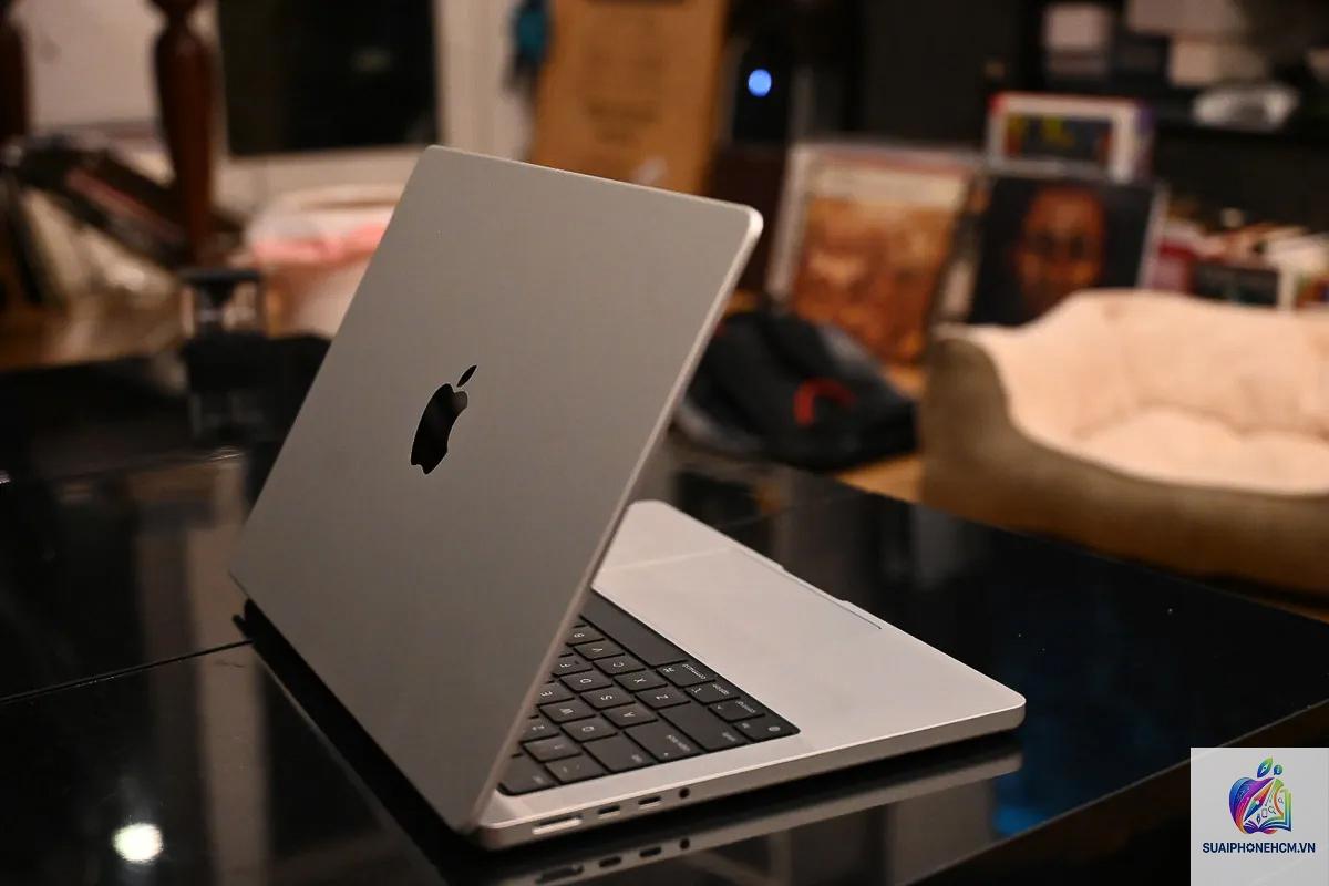MacBook Pro đáng mua nhất - Hình 4