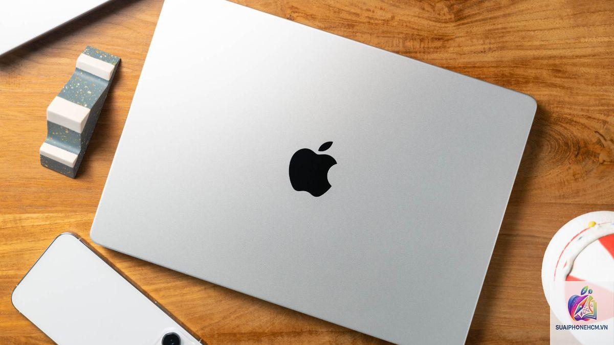 MacBook Pro mới nhất - Hình 3